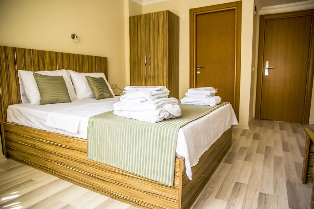 Berlin Hotel Nisantasi İstanbul 3*,  Türkiye