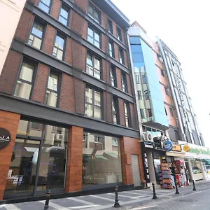 2* Hotel Moja