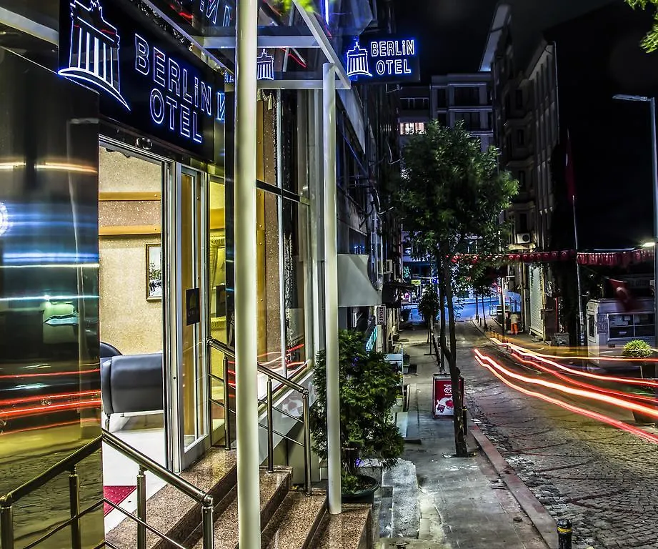 Berlin Hotel Nisantasi Стамбул Турция